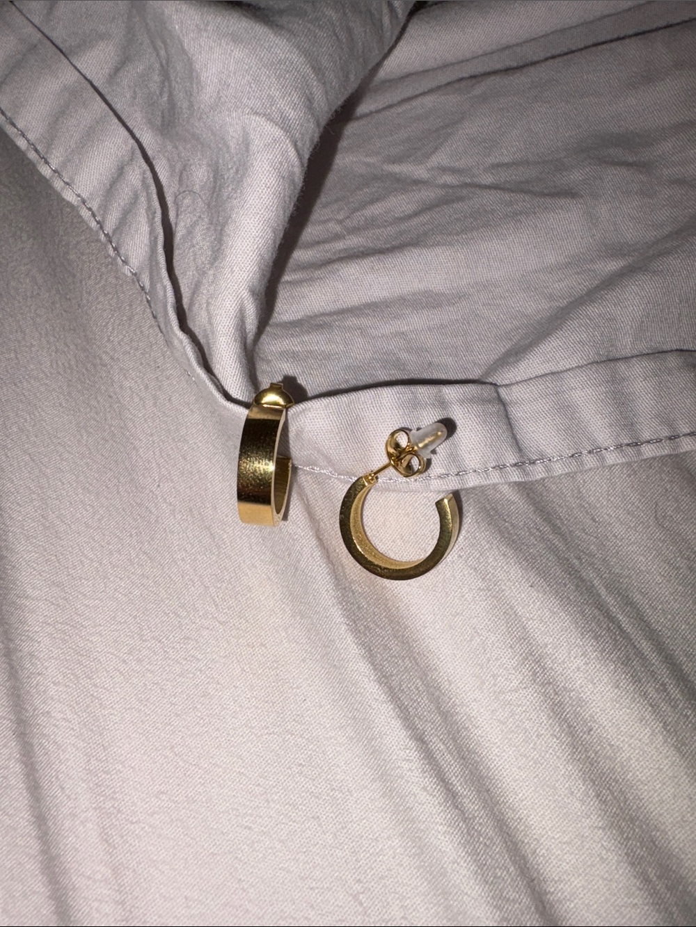 Gold Tone Minimalist Hoop Earrings